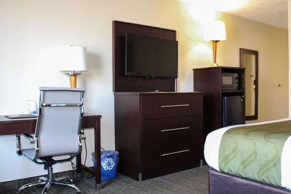 Workspace - Quality Inn Florence Muscle Shoals