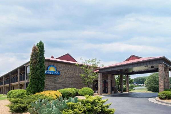 Days Inn by Wyndham Fort Payne