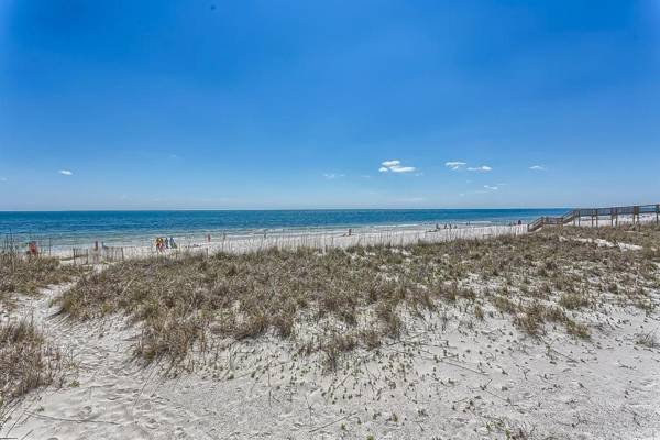 Ala. White Sands by Meyer Vacation Rentals