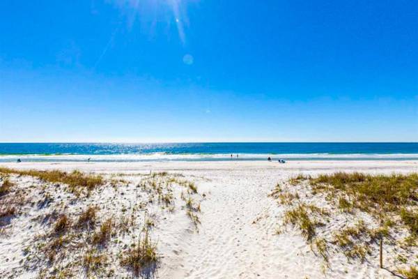 The Breeze by Meyer Vacation Rentals