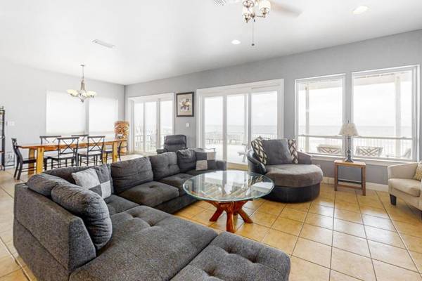 Mar Vista by Meyer Vacation Rentals