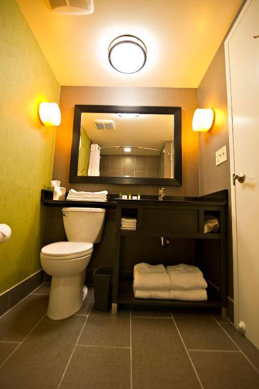 DoubleTree by Hilton Huntsville-South