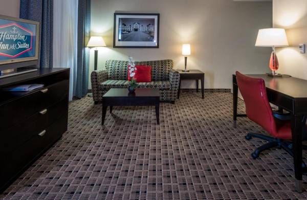 Workspace - Hampton Inn & Suites Montgomery-Downtown