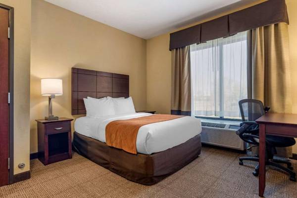 Workspace - Comfort Suites Airport South