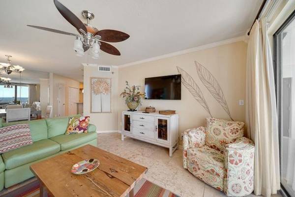 Pelican Pointe 1406