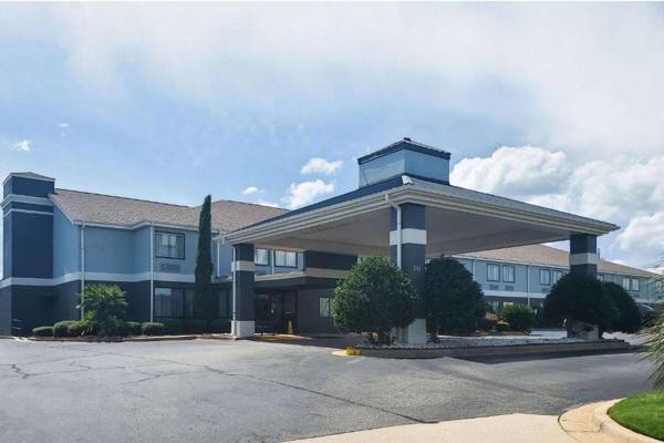 Quality Inn Prattville I-65