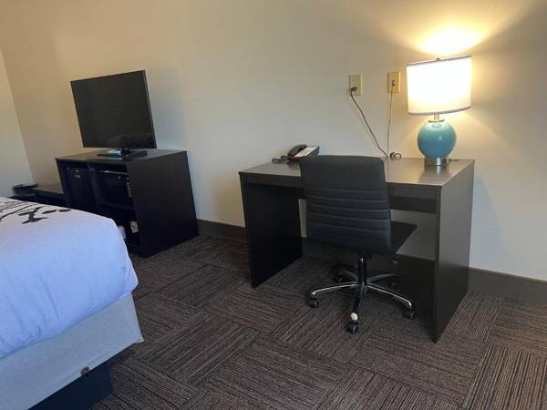 Workspace - Red Lion Inn & Suites Saraland – Mobile