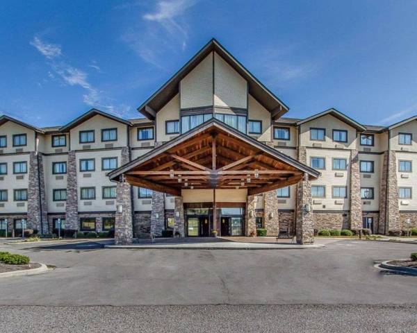 Comfort Inn and Suites Near Lake Guntersville