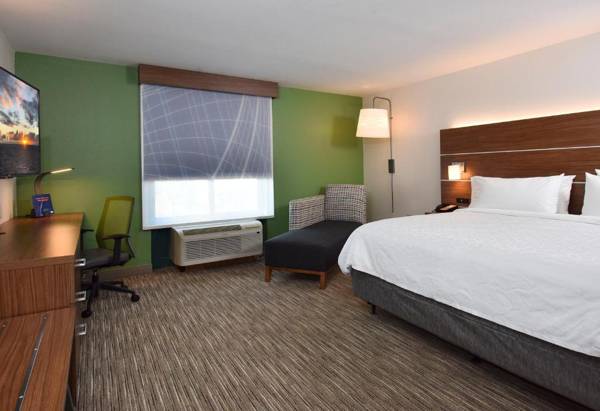 Workspace - Holiday Inn Express Hotel & Suites Selma an IHG Hotel