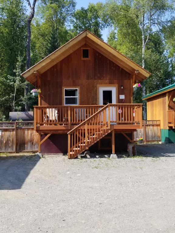 Talkeetna Love-Lee Cabins