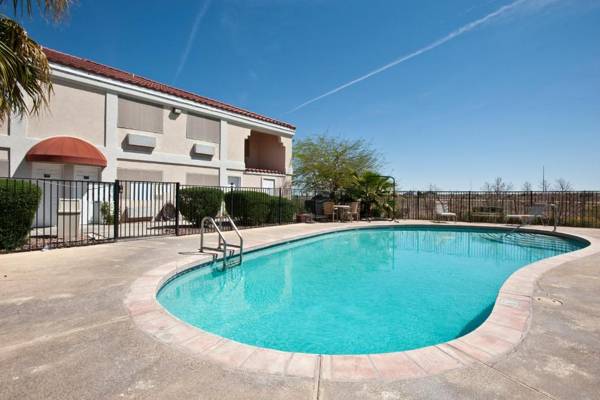 Motel 6-Apache Junction AZ