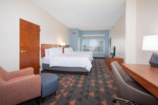 Workspace - Holiday Inn Hotels and Suites Goodyear - West Phoenix Area an IHG Hotel