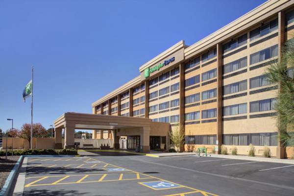 Holiday Inn Express Flagstaff an IHG Hotel