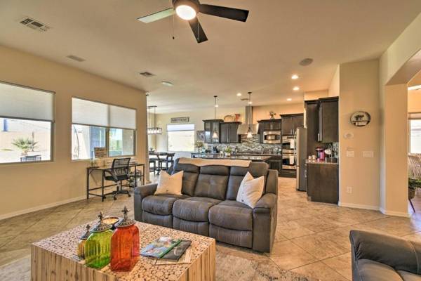 Workspace - Modern Family Home Less Than 10 Mi to Golf and Hiking