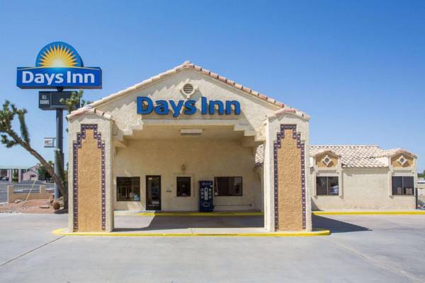 Days Inn by Wyndham Kingman West