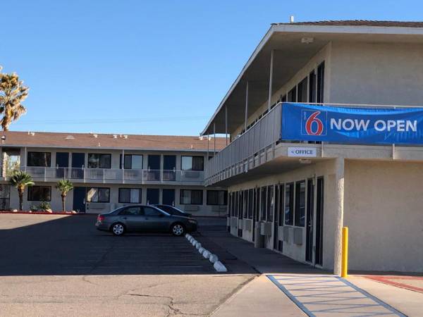 Motel 6-Nogales AZ - Mariposa Road