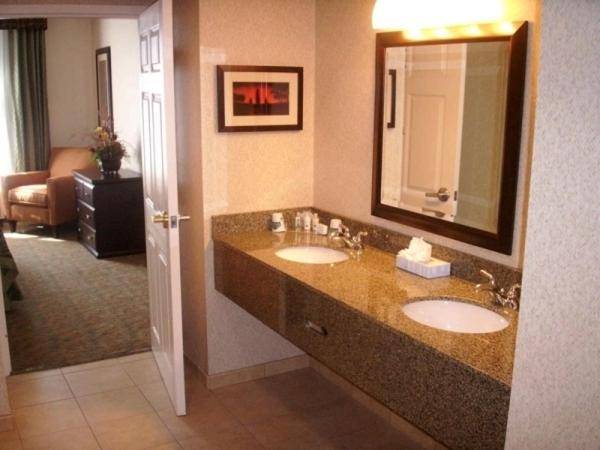 Holiday Inn Express and Suites Oro Valley an IHG Hotel