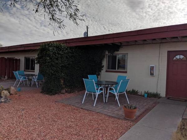 Red Rock Motel