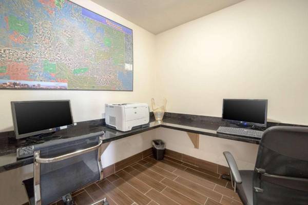 Sleep Inn Phoenix Sky Harbor Airport