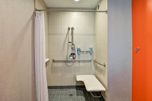 Aloft Phoenix Airport