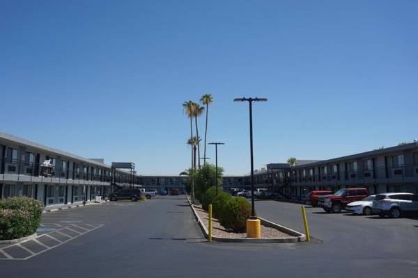 SureStay Hotel by Best Western Phoenix Airport