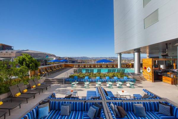 Kimpton Hotel Palomar Phoenix Cityscape an IHG Hotel