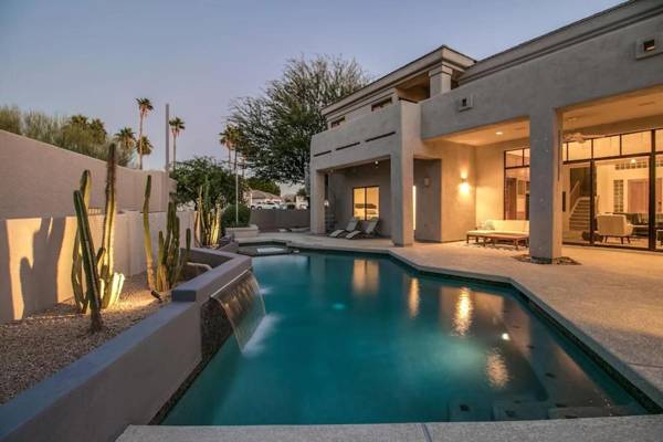 Casa Buena - Luxurious Retreat w2 Masters and Views