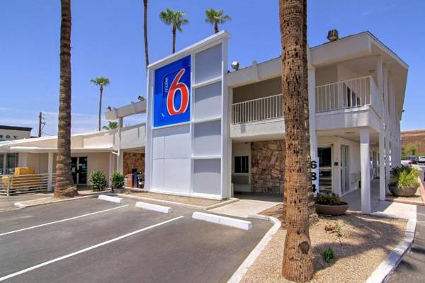 Motel 6 Old town Scottsdale Fashion Square