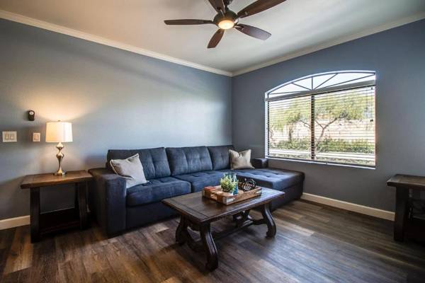 Remodeled 1 Bdrm Condo in North Scottsdale