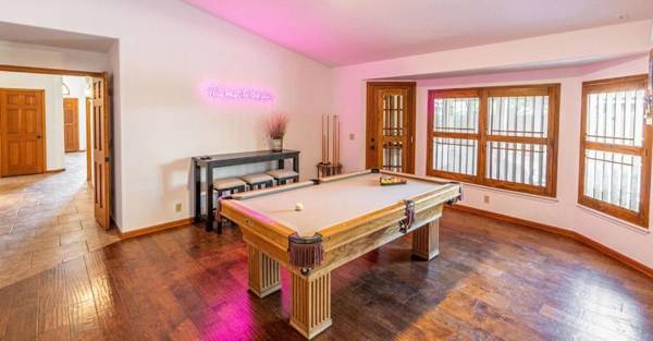 Entertainers Dream in Scottsdale wPool and Games