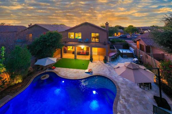 Desert Getaway and Outdoor Oasis Less Than 5 Mi to Golf