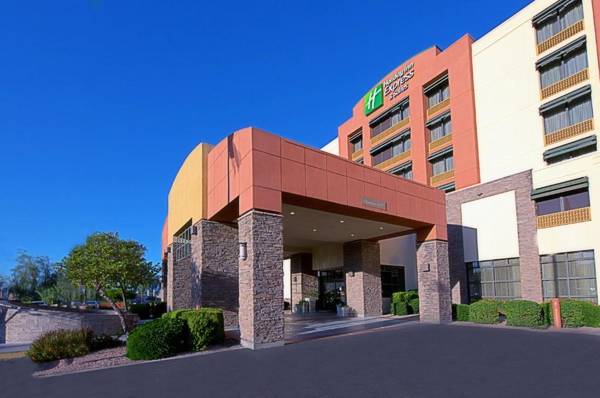 Holiday Inn Express Hotel & Suites Tempe an IHG Hotel