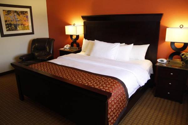 Ramada by Wyndham Viscount Suites Tucson East