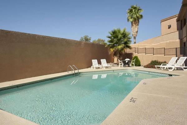Knights Inn Tucson D.M.A.F Area