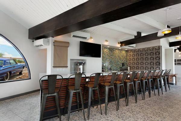 Hotel McCoy - Art Coffee Beer Wine