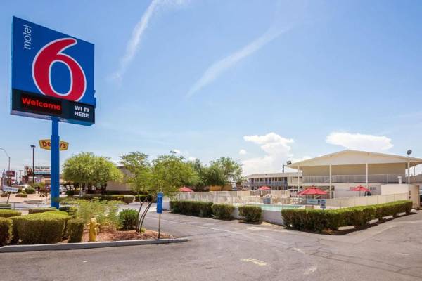 Motel 6-Youngtown AZ - Phoenix - Sun City