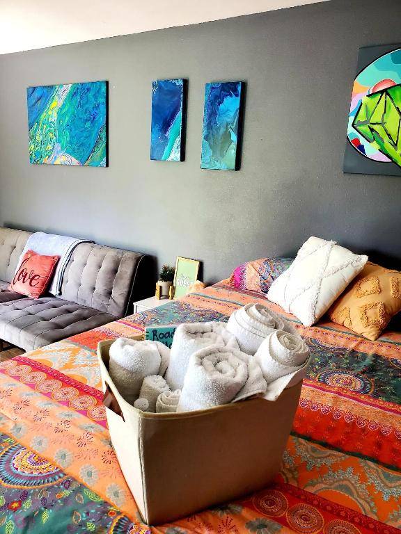 Road Trip Haven King Studio