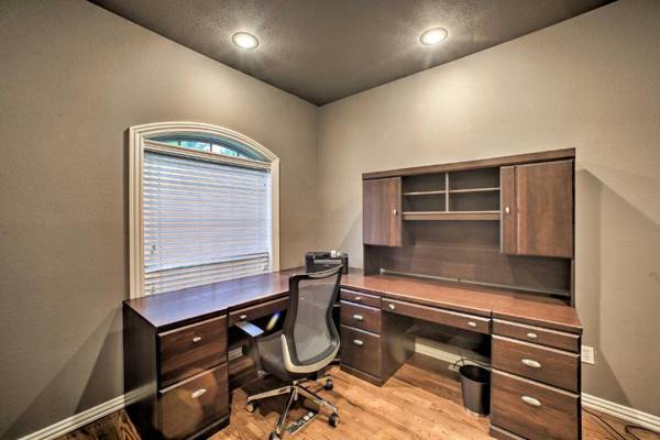 Workspace - Bentonville Home with Pool Table 2 Mi to Downtown!