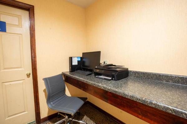 Workspace - Days Inn by Wyndham Carlisle