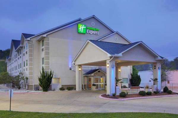 Holiday Inn Express & Suites - El Dorado an IHG Hotel