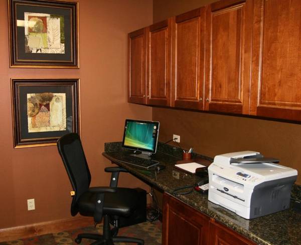 Workspace - Homewood Suites by Hilton Fayetteville