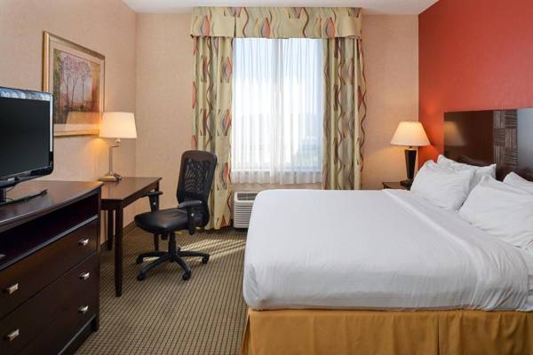 Workspace - Holiday Inn Express Hotel & Suites Harrison