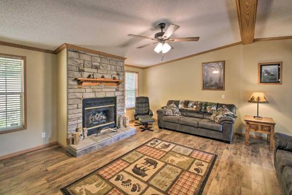 Workspace - Retreat on Lake Hamilton with Sunroom and Dock!