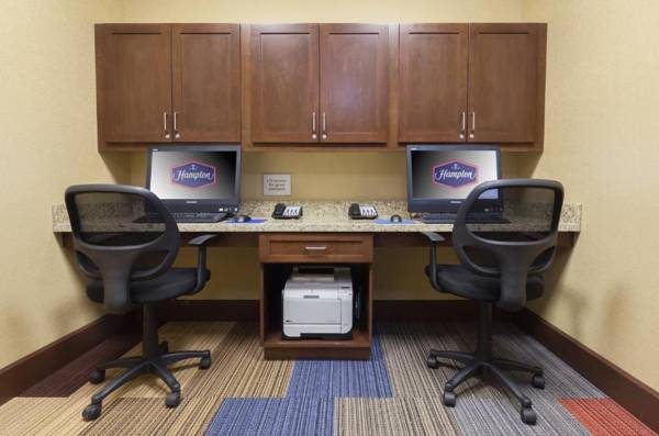 Workspace - Hampton Inn & Suites by Hilton Lonoke