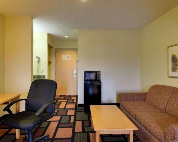 Workspace - Quality Inn & Suites