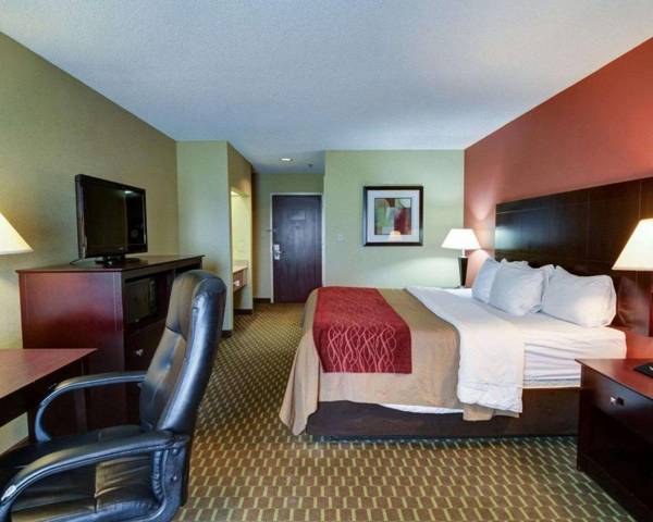 Workspace - Quality Inn & Suites Pine Bluff AR