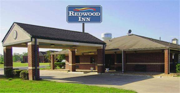 Redwood Inn - White Hall