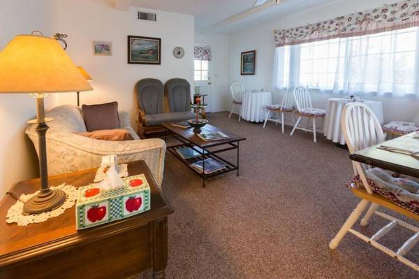 Apple Blossom Inn Yosemite