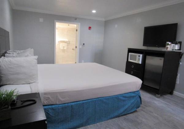 Capri Suites Anaheim