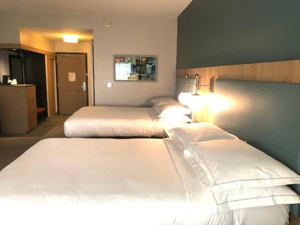 SunCoast Hotel Anaheim Tapestry Collection by Hilton